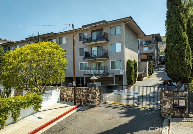 Property photo of 1517 E Garfield AV