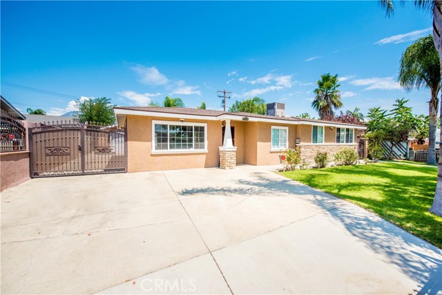 Property photo of 8198 Salina ST