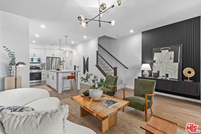 Photo of 1448 Azalea Cr