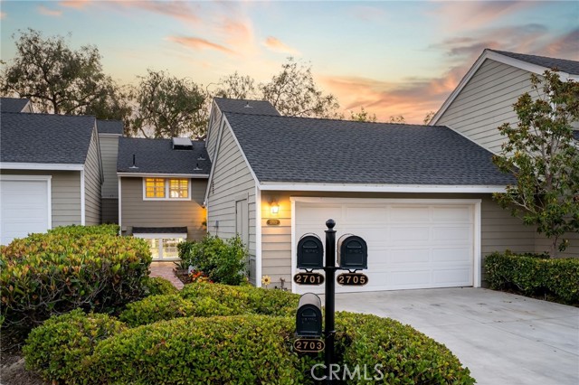 Photo of 2703 Hillside Dr