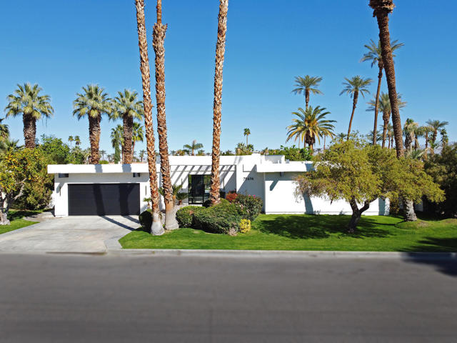 Property photo of 75414 Palm Shadow DR