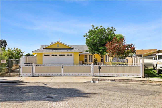 Property photo of 801 Buttercup