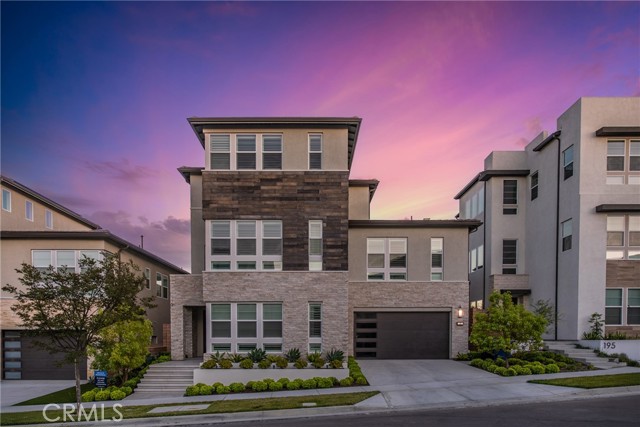 Photo of 185 Orchid Ct