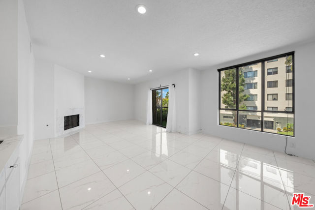 Property photo of 4444 Wilshire BL