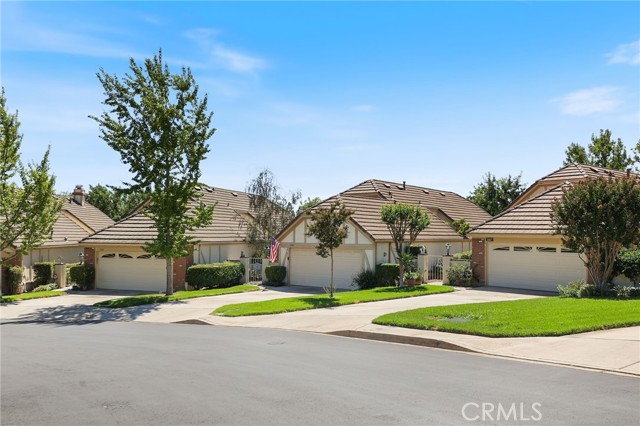 Photo of 2183 Paris Cr