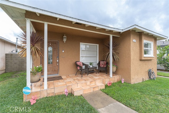 Property photo of 1644 E Poppy ST