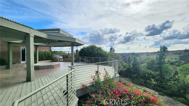 Property photo of 3103 Flintridge