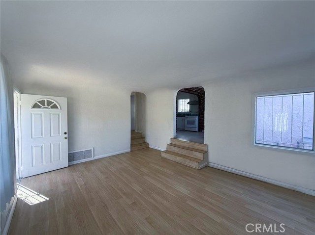 Photo of 121 Electric Av