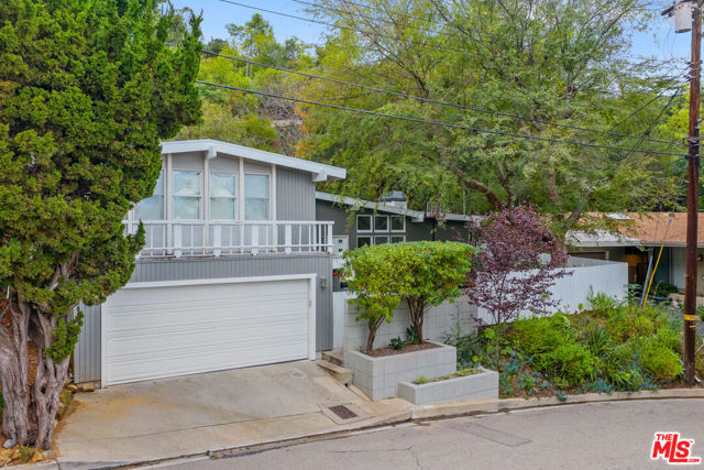 Property photo of 3547 Summerfield DR