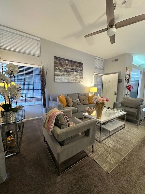 Photo of 2601 S Broadmoor Dr