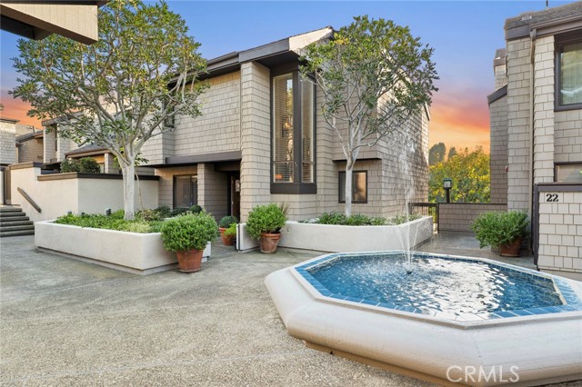 Property photo of 24 Canyon Island DR