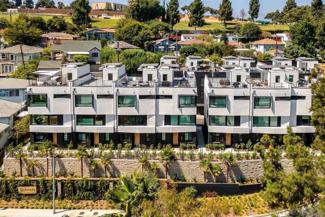 Photo of 3832 N Emery Wy