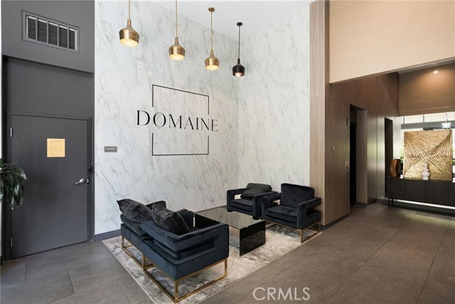 Property photo of 39 S Los Robles