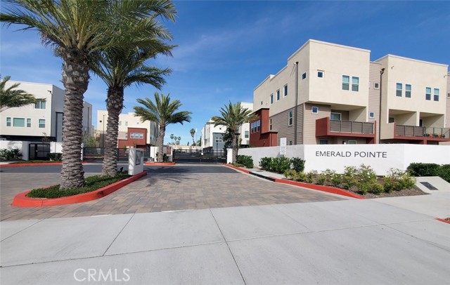 Property photo of 1673 W. Lincoln AV