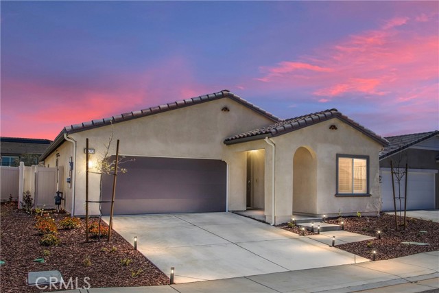 Property photo of 1570 Lismore LN