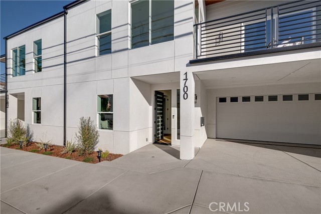 Photo of 1700 Perkins Ln