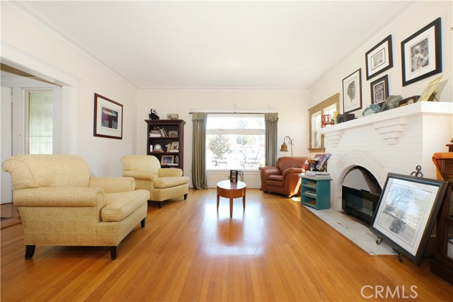 Property photo of 2301 9th Ave