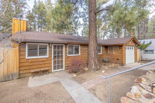 Property photo of 437 Barrett WY