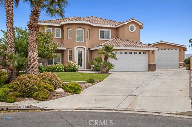 Property photo of 13985 Evergreen LN