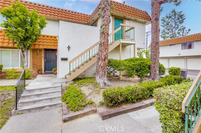 Property photo of 22701 Via Castilla