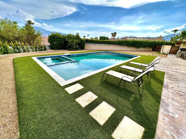 Property photo of 64977 Ray Court CT