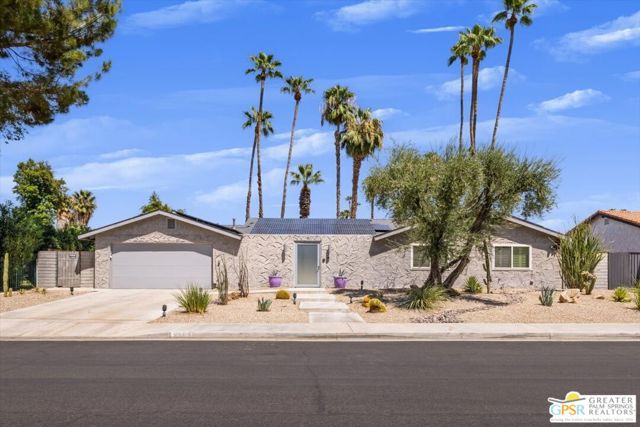 Property photo of 1240 S Beverly DR