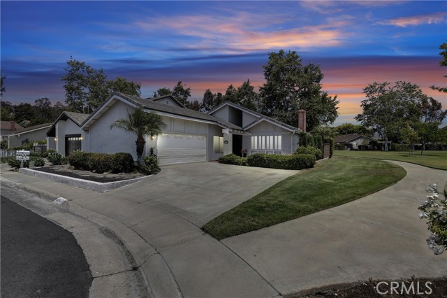 Property photo of 28024 Paseo Alba