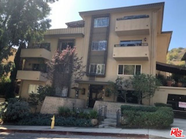 Property photo of 6724 Hillpark DR