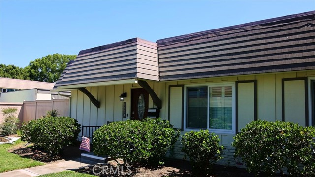 Property photo of 9674 Paseo de Oro