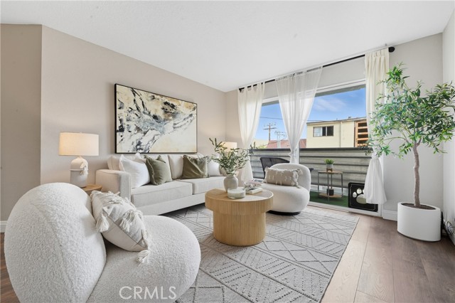 Property photo of 327 Chestnut AV