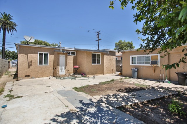 Property photo of 1206 W Mcfadden AV