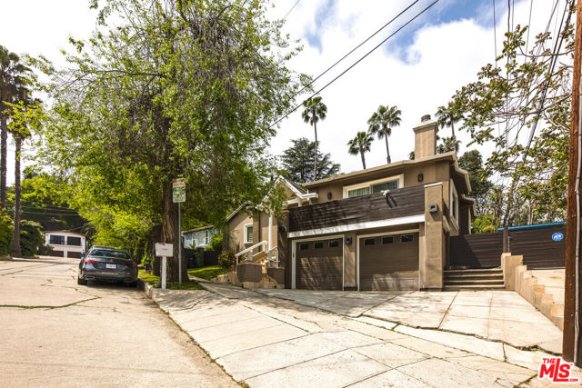 Property photo of 3959 Tropical DR