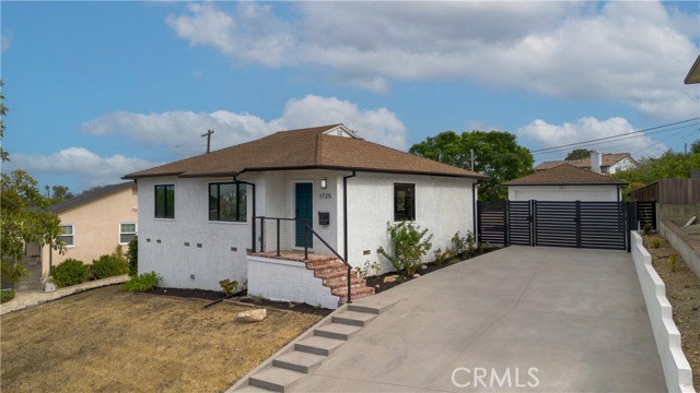 Property photo of 1725 W Averill Park