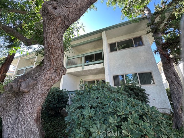 Property photo of 4648 Park Granada