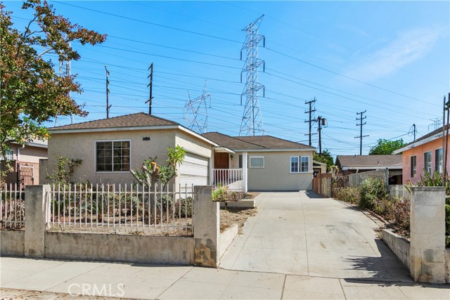Property photo of 6640 Farmdale AV