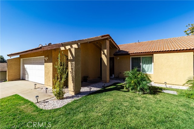 Property photo of 2858 Cole AV