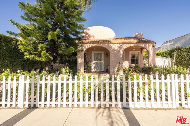 Property photo of 6603 Willoughby AV