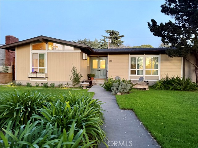 Photo of 636 N Palm Av