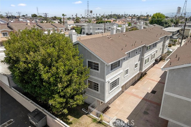 Property photo of 2609 Vanderbilt LN