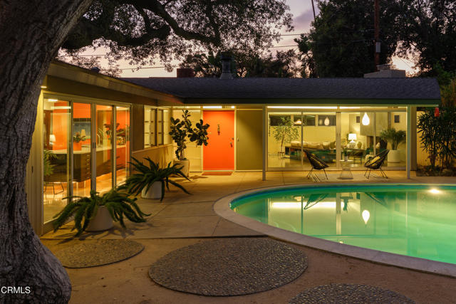 Photo of 2065 Canyon Close Rd