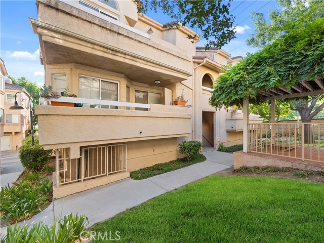 Property photo of 19810 Sandpiper PL