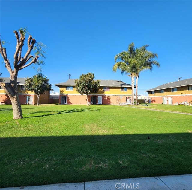 Property photo of 631 S Fairview ST