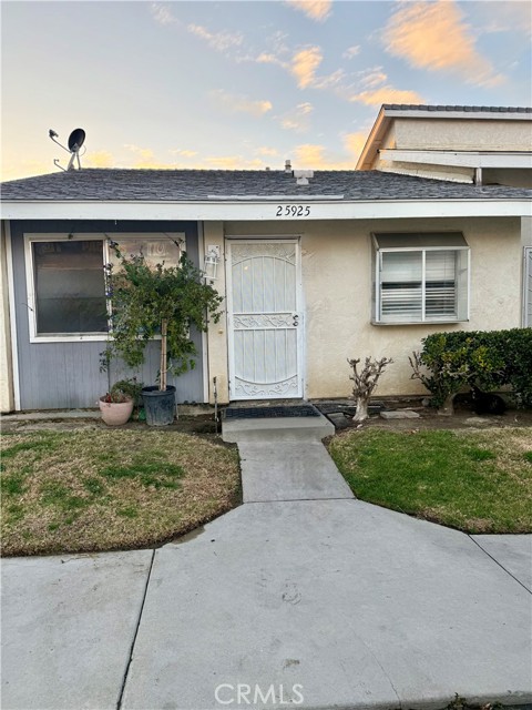 Property photo of 25925 Baylor WY