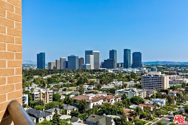 Property photo of 10430 Wilshire BL