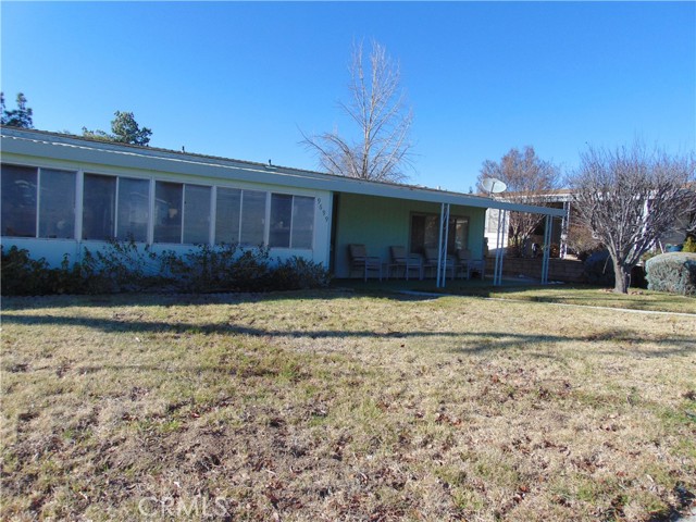 Property photo of 9699 Crestknoll DR