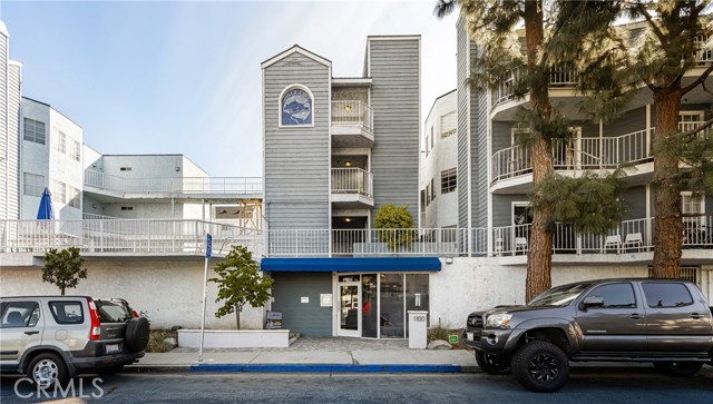 Property photo of 1100 Euclid AV