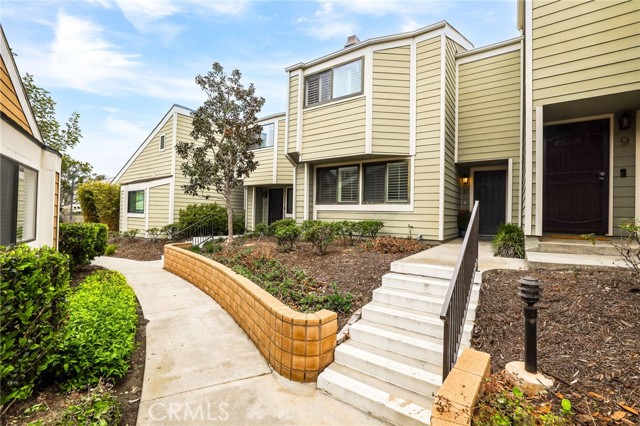 Property photo of 11 Northwind CT