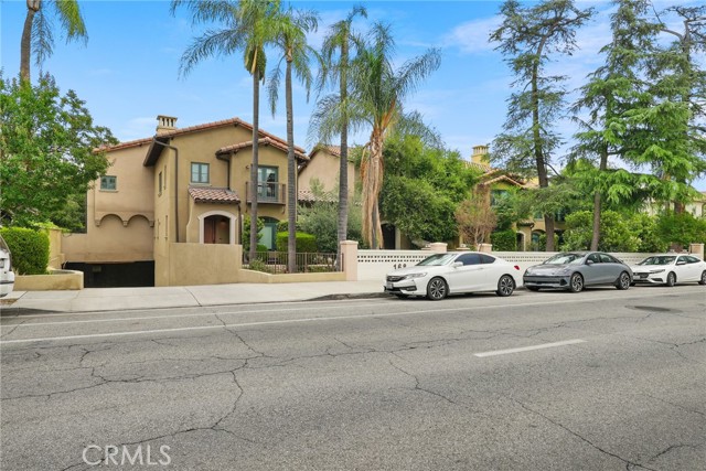 Property photo of 168 S Sierra Madre BL