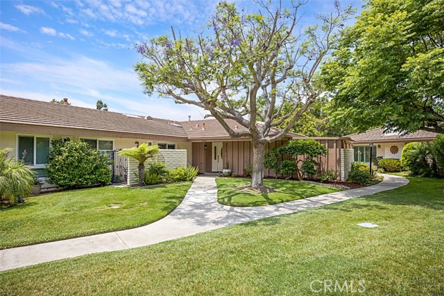 Property photo of 27121 Via Chiquero