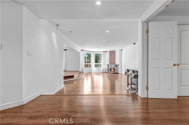 Property photo of 5333 Zelzah AV